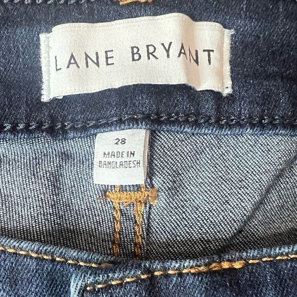 Lane Bryant mid-rise Bermuda jean shorts, size 28 - Picture 10 of 14